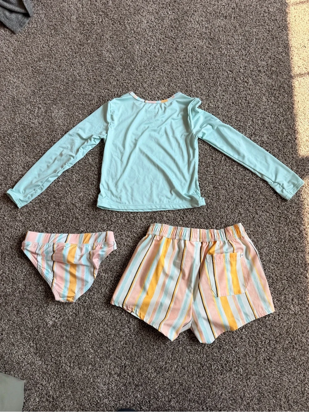 Roxy Girls Mint Long-Sleeve Top with Pastel Striped Shorts & Briefs